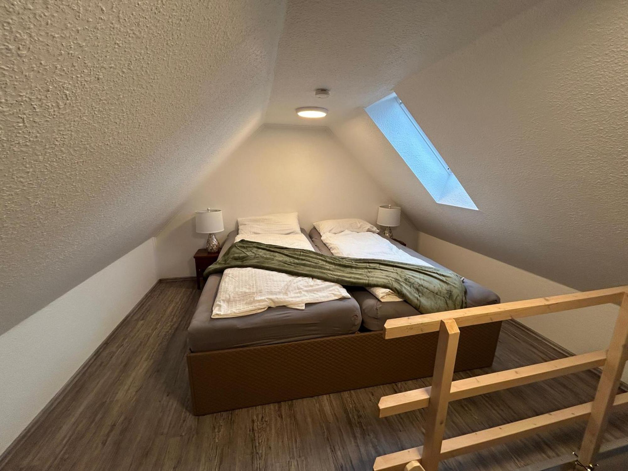 Gemuetliche Maisonette-Wohnung In Sankt Augustin Menden מראה חיצוני תמונה